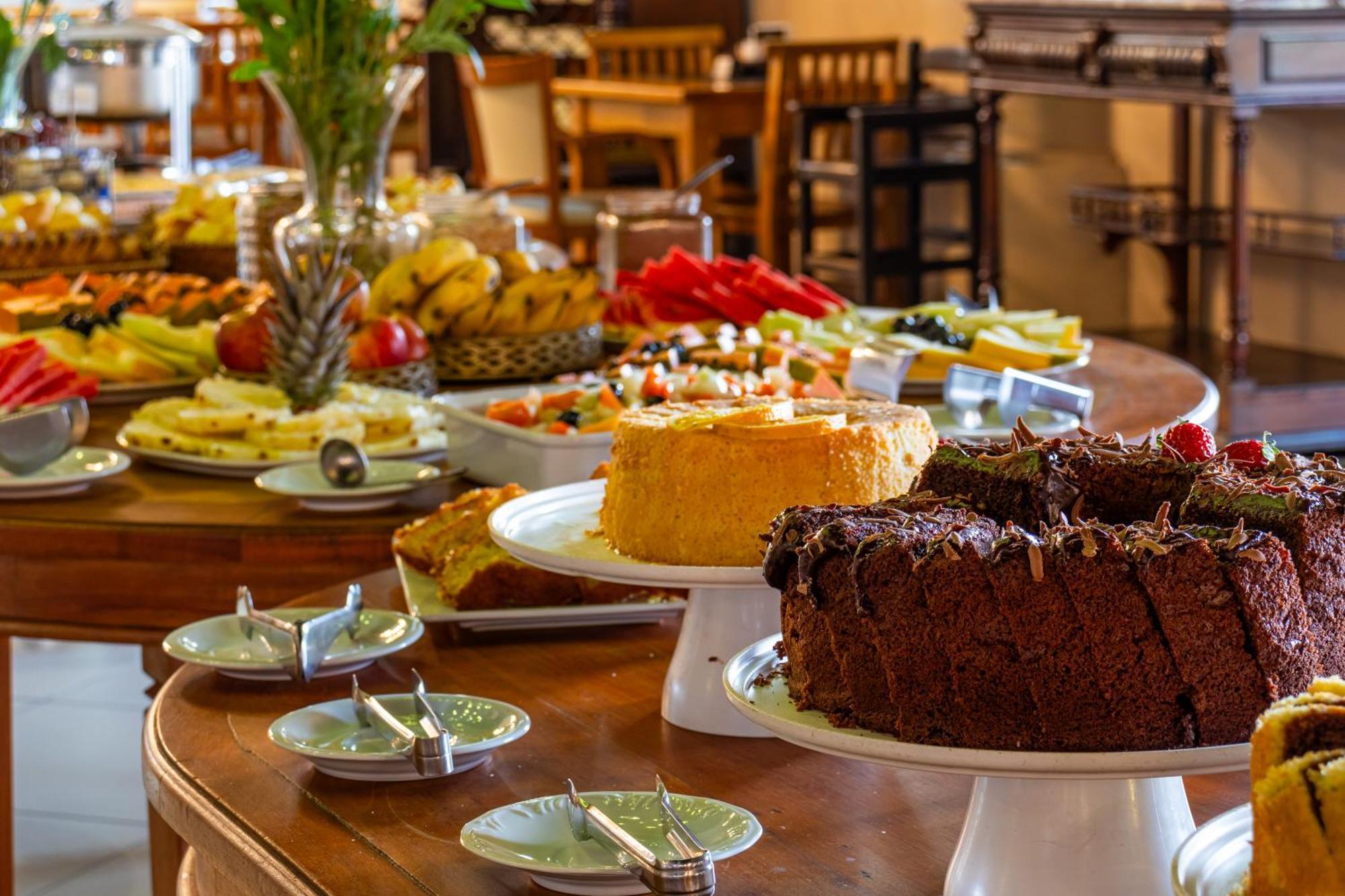 Castelo De Itaipava - Hotel, Eventos E Gastronomia Exteriör bild