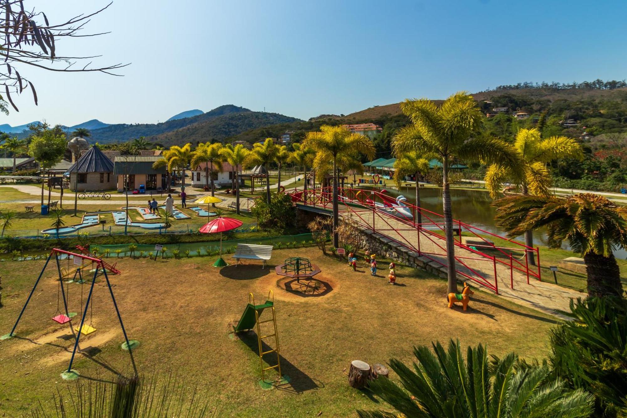 Castelo De Itaipava - Hotel, Eventos E Gastronomia Exteriör bild