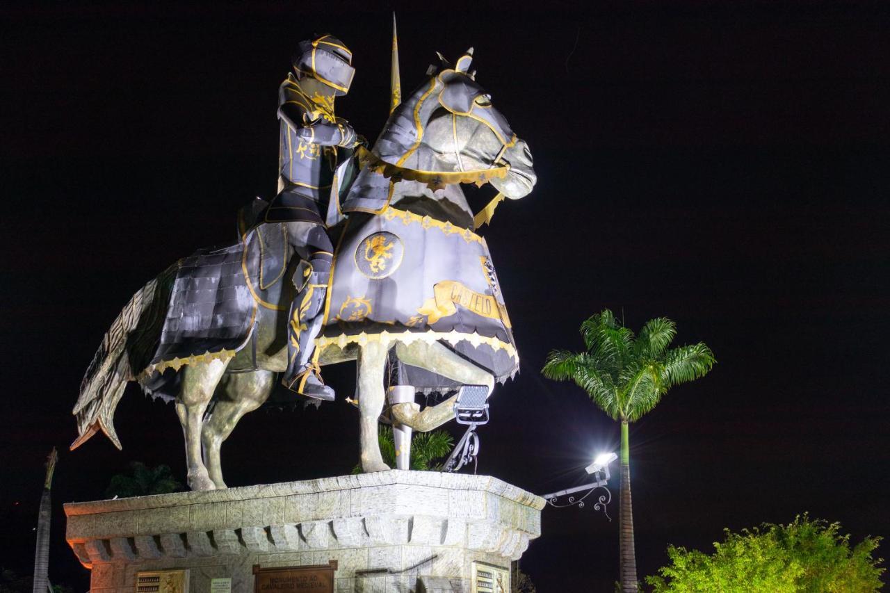 Castelo De Itaipava - Hotel, Eventos E Gastronomia Exteriör bild
